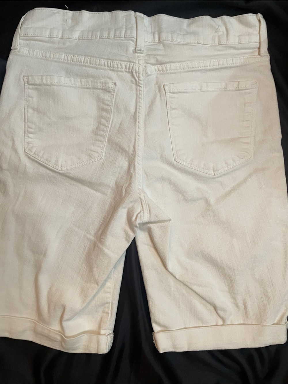 NYDJ Women's off white and Beige Jean Shorts lift x tuck - Picture 9 of 11